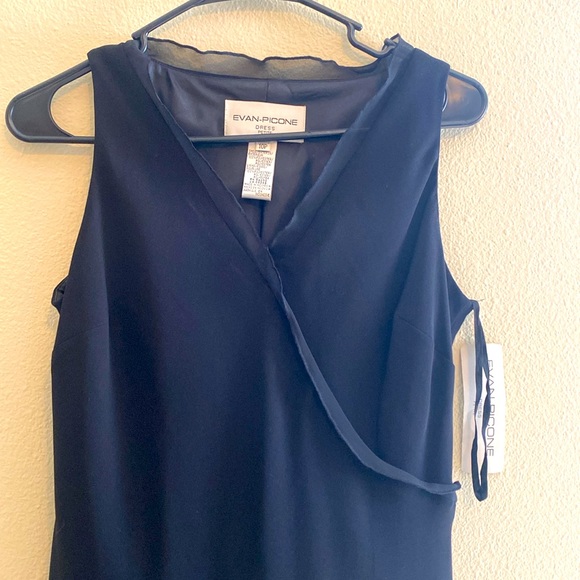 Evan Picone 10 Petite Black Dress - Picture 2 of 8